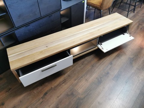 Szafka RTV Xooon Otta 210 cm (+dostawka do 300 cm)